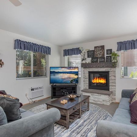 Walk To Downtown * 6 Guests * Pets * A/C! * No Stairs! Apartment Leavenworth Exterior photo