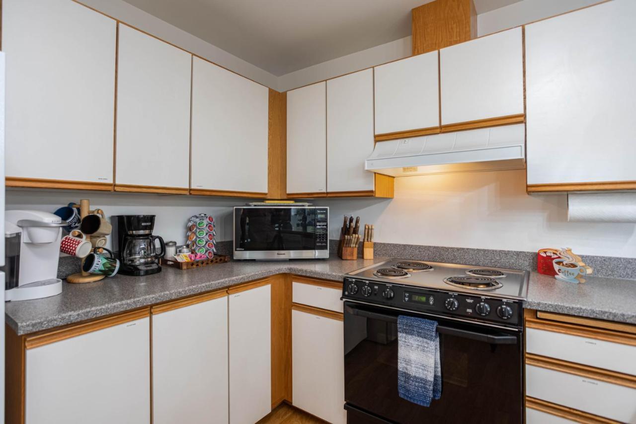 Walk To Downtown * 6 Guests * Pets * A/C! * No Stairs! Apartment Leavenworth Exterior photo