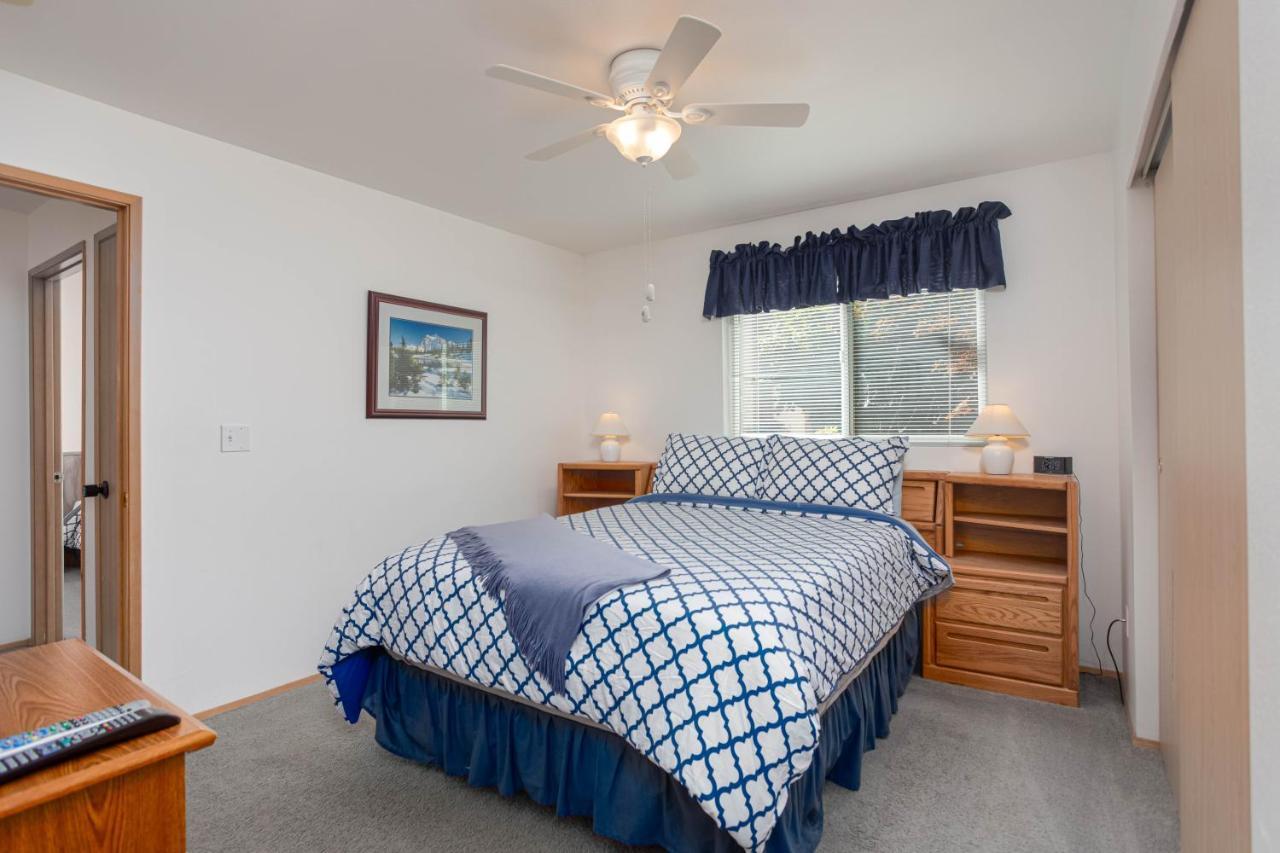 Walk To Downtown * 6 Guests * Pets * A/C! * No Stairs! Apartment Leavenworth Exterior photo