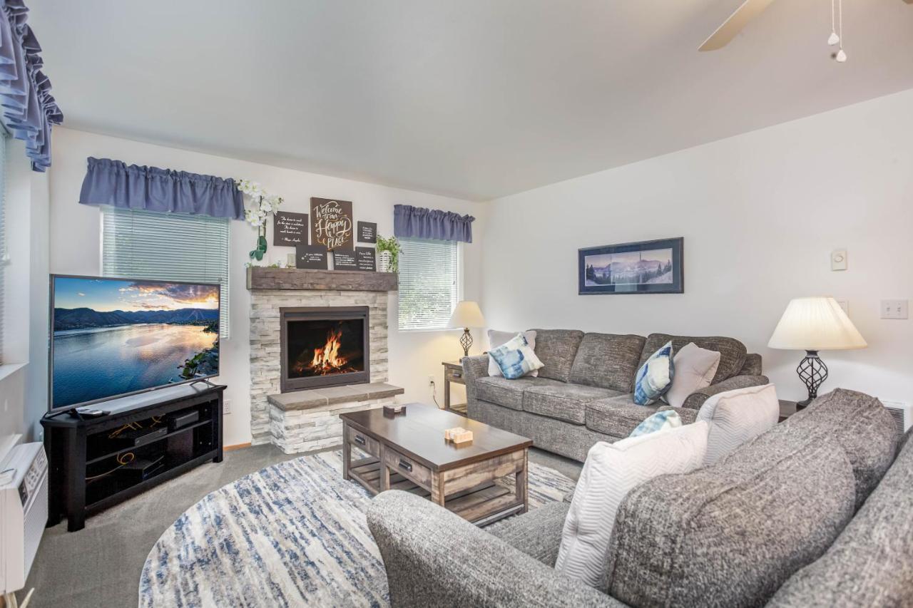 Walk To Downtown * 6 Guests * Pets * A/C! * No Stairs! Apartment Leavenworth Exterior photo