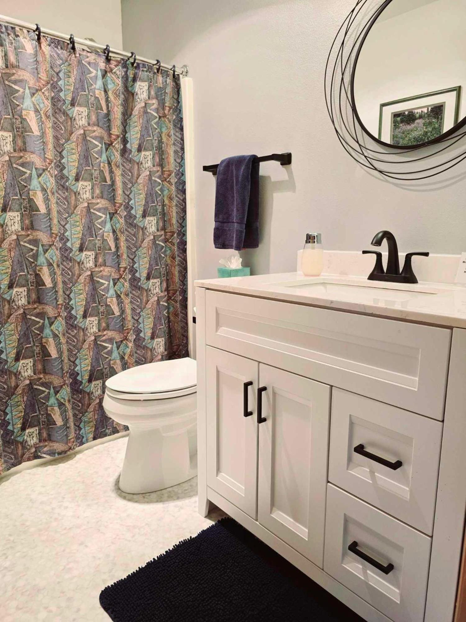 Walk To Downtown * 6 Guests * Pets * A/C! * No Stairs! Apartment Leavenworth Exterior photo
